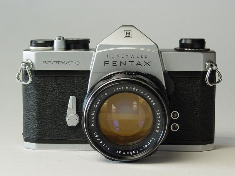 001 : a camera of dubious provenance