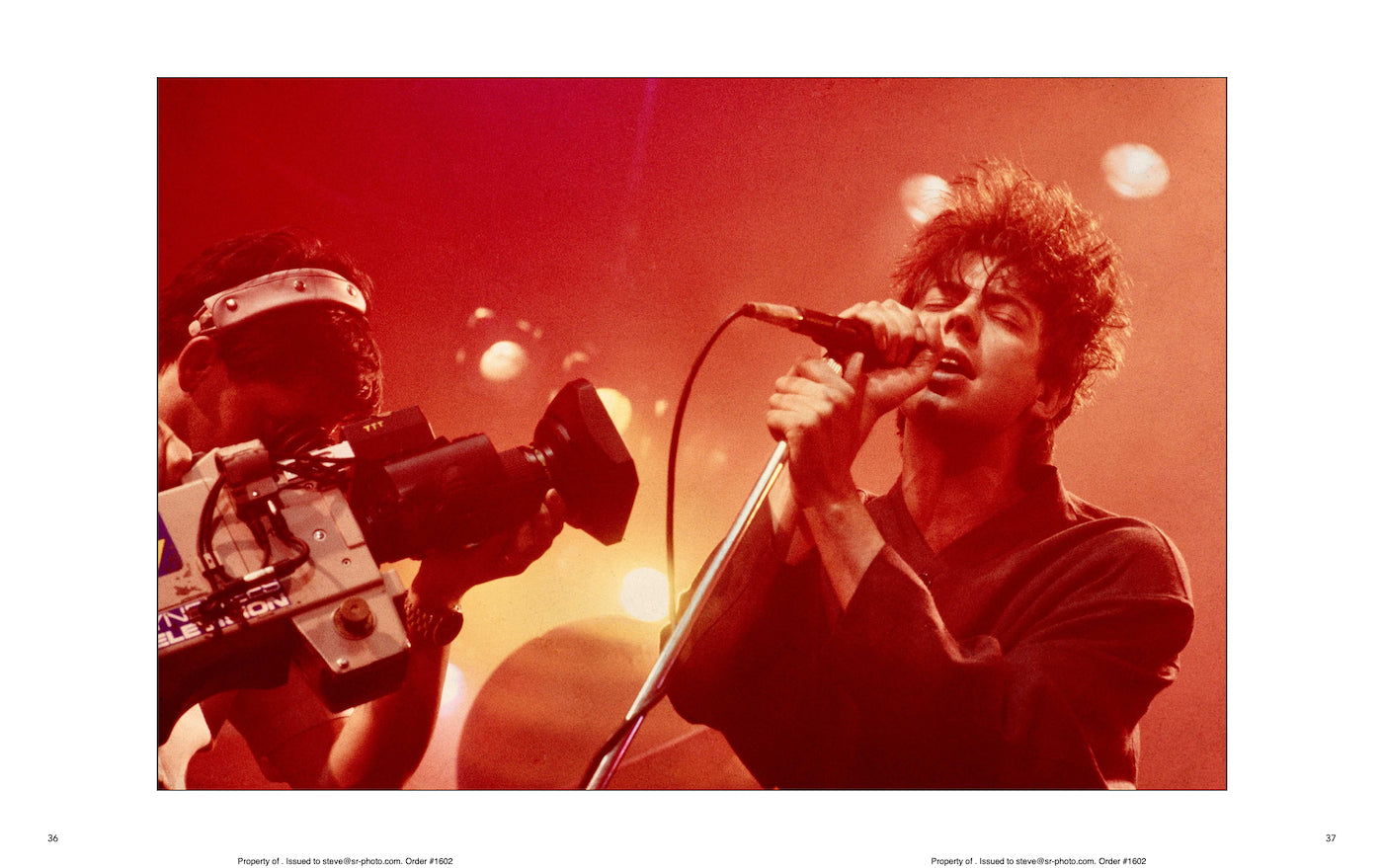 Under Blue Moon: Echo & the Bunnymen 1980-1983 (HARDCOVER)