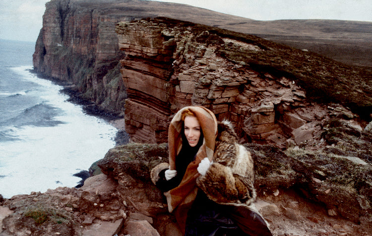 Annie Lennox / Here Comes The Rain Again
