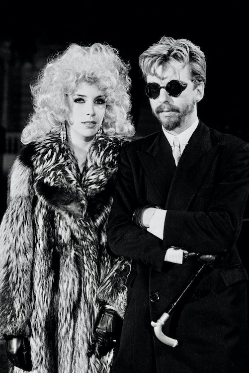 Eurythmics / Love Is A Stranger